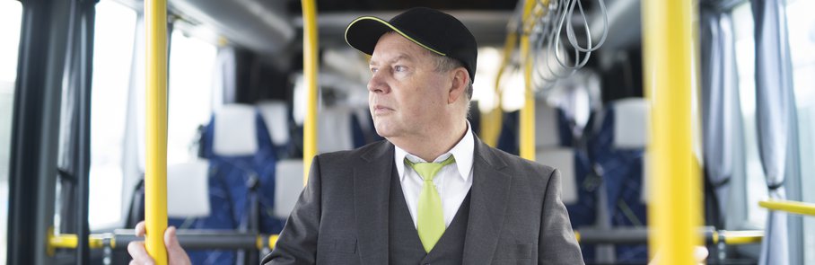 busschaufför på bussen