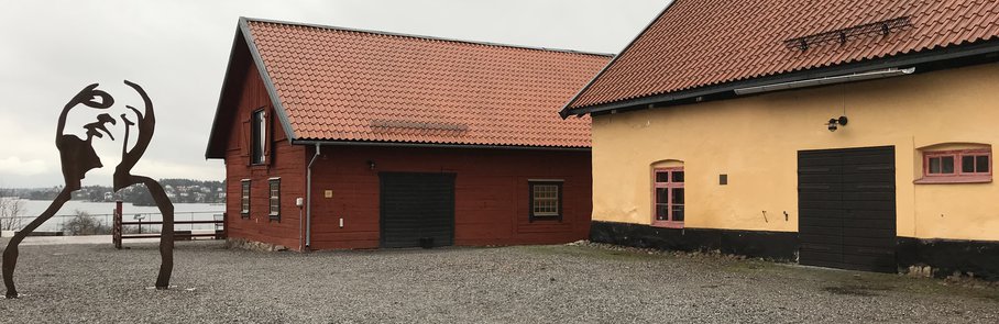 Vy över skulpturen vid Stalbacken